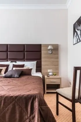Comfort Tek Büyük Yataklı Oda