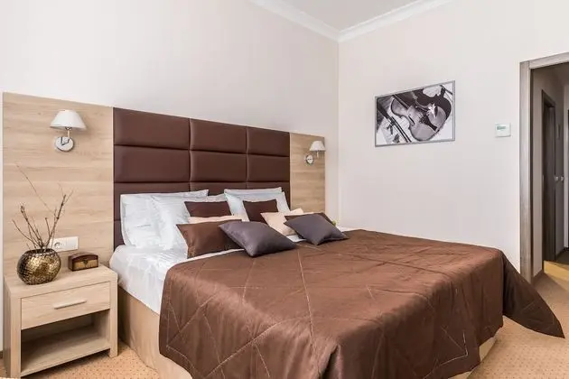 Comfort Tek Büyük Yataklı Oda