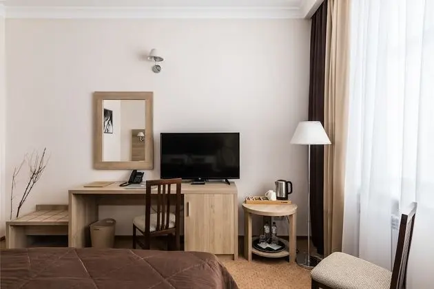 Comfort Tek Büyük Yataklı Oda