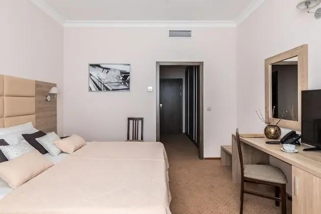 Comfort Tek Büyük Yataklı Oda