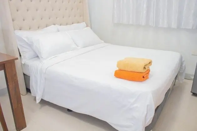 Deluxe Tek Büyük Yataklı Oda (Airconditioned)