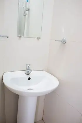 Deluxe Tek Büyük Yataklı Oda (Airconditioned)