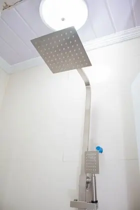 Deluxe Tek Büyük Yataklı Oda (Airconditioned)