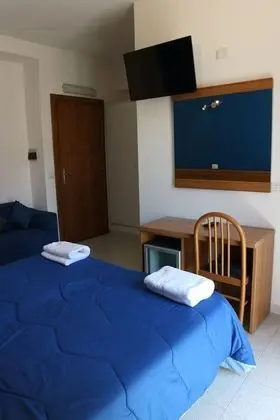 Standard Tek Büyük veya İki Ayrı Yataklı Oda