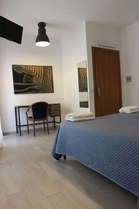 Standard Tek Büyük veya İki Ayrı Yataklı Oda