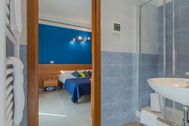 Standard Tek Büyük veya İki Ayrı Yataklı Oda