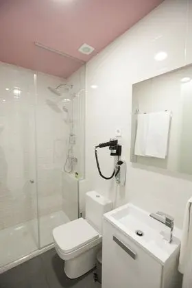 Superior Büyük Yataklı Tek Kişilik Oda, Manzaralı