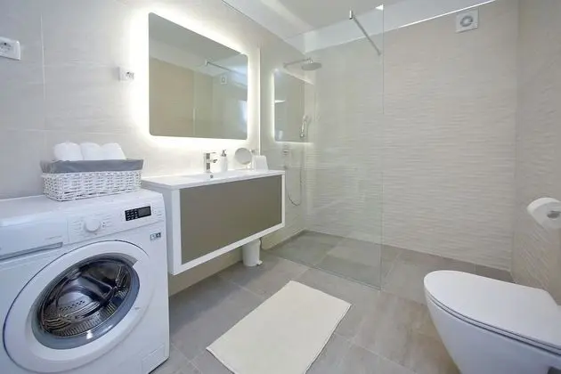 Luxury Apartment (1 Bedroom)