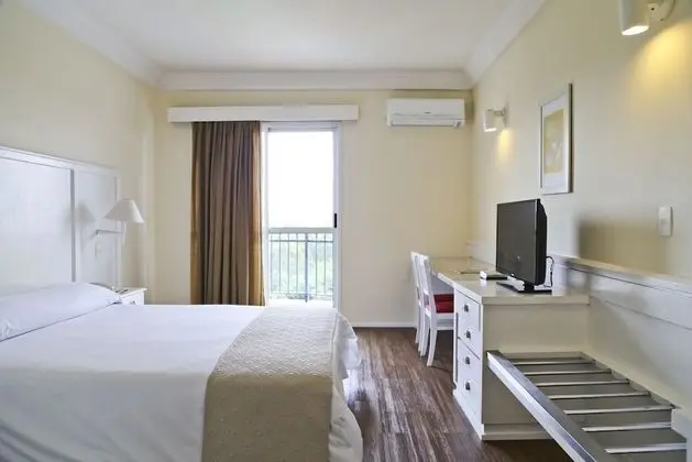 Apartamento King, Vista para a Piscina