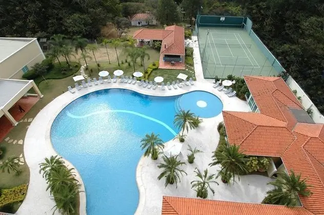 Apartamento King, Vista para a Piscina