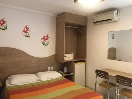 Comfort Tek Büyük Yataklı Oda