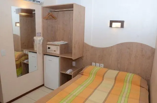 Comfort Tek Büyük Yataklı Oda