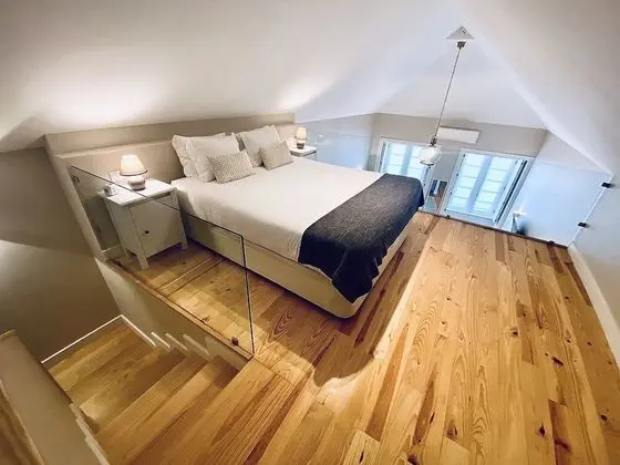 Çatı Katı (Loft)