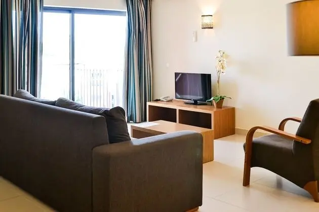 Apartment 1 Bedroom, Family
