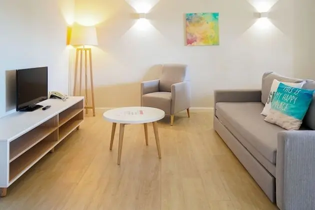 Apart Daire, 1 Yatak Odası, Havuz Manzaralı