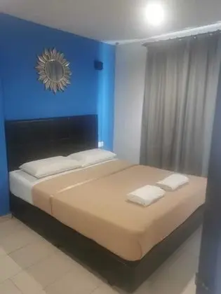 Economy Tek Büyük veya İki Ayrı Yataklı Oda
