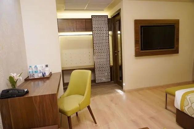 Nirvana Executive Room