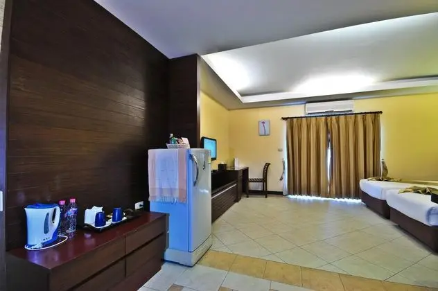 1 Çift Kişilik Veya 2 Tek Kişilik Yatak Deluxe City View