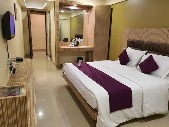 Deluxe Büyük Yataklı Tek Kişilik Oda, 1 Yatak Odası, Sigara İçilmez, Şehir Manzaralı