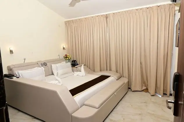 Premium Tek Büyük Yataklı Oda, Şehir Manzaralı
