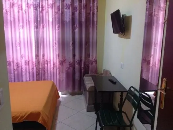 Üç Kişilik Oda, Özel Banyo