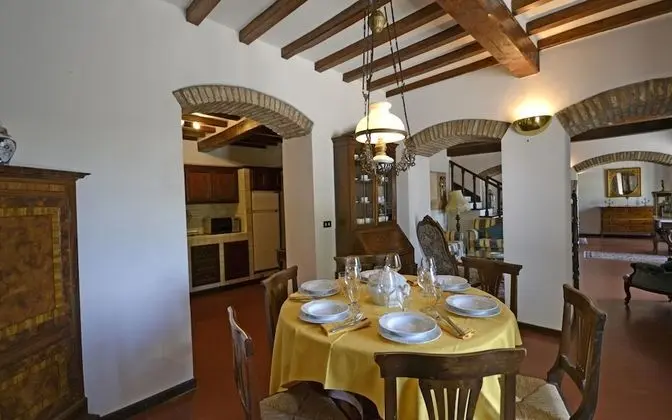 Apart Daire, 4 Yatak Odası