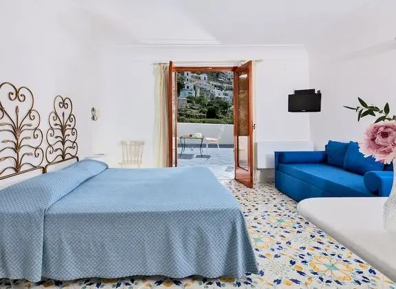 Standard Tek Büyük veya İki Ayrı Yataklı Oda, Şehir Manzaralı