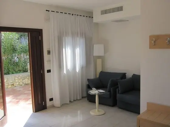 Üç Kişilik Oda
