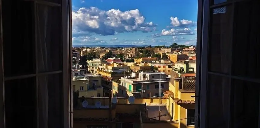 Deluxe Tek Büyük veya İki Ayrı Yataklı Oda, Özel Banyo, Şehir Manzaralı