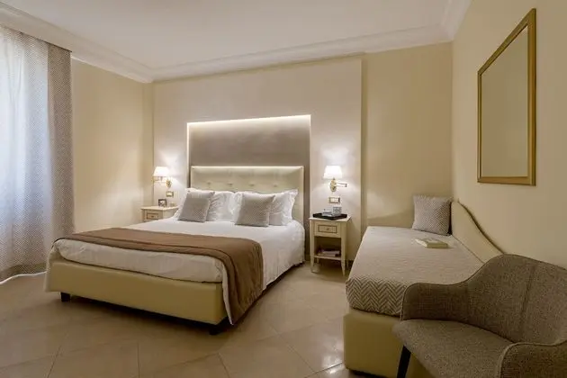 Luxury Tek Büyük veya İki Ayrı Yataklı Oda, Şehir Manzaralı (203)