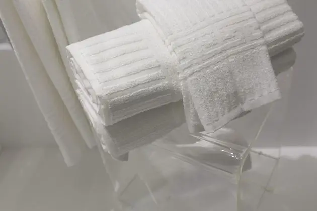 Tek Büyük Yataklı Oda, Balkon