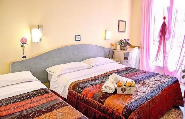 Tek Kişilik Oda
