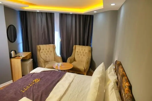 Standart Oda, Şehir Manzaralı
