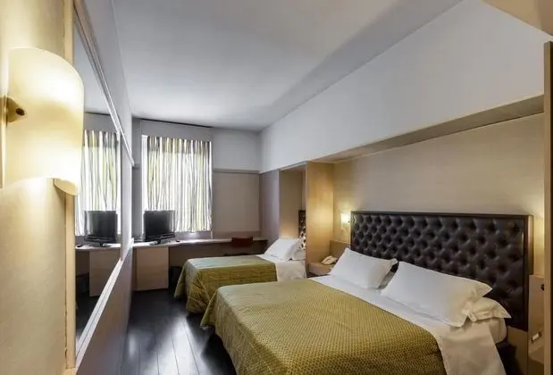 Standard Üç Kişilik Oda