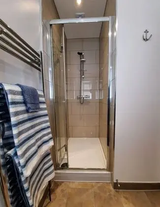 Standard Tek Büyük Yataklı Oda, Banyolu/Duşlu