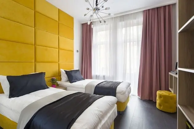 Standard Oda, Balkon