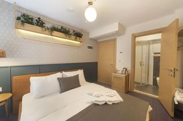 Deluxe Oda Balkonlu, Şehir Manzaralı
