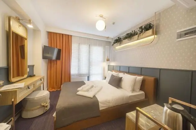 Deluxe Oda Balkonlu, Şehir Manzaralı