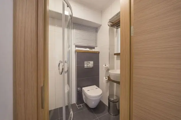 Deluxe Oda Balkonlu, Şehir Manzaralı