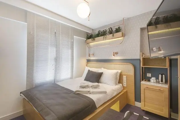 Standart Oda, Şehir Manzaralı