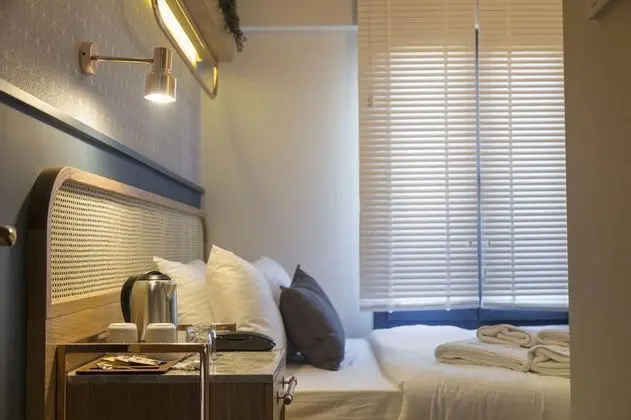 Standart Oda, Şehir Manzaralı