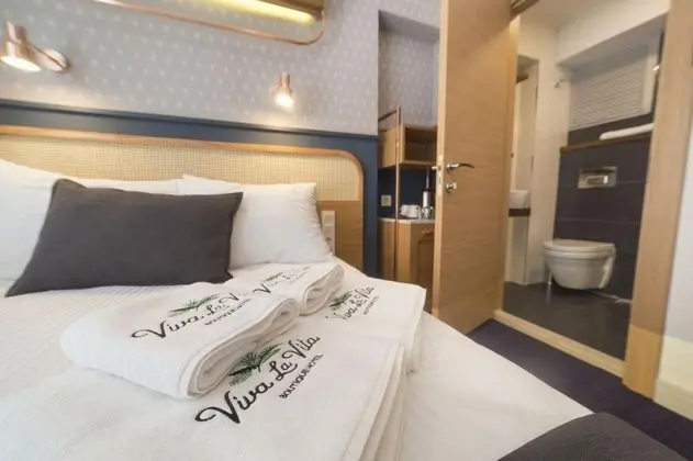 Standart Oda, Şehir Manzaralı