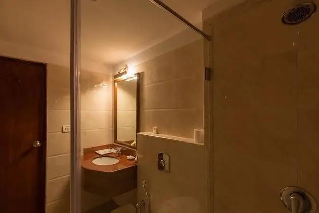 Deluxe Tek Büyük veya İki Ayrı Yataklı Oda, 1 Yatak Odası