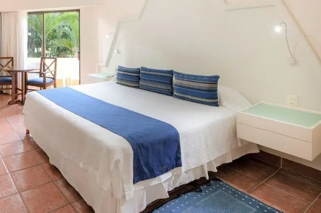 Superior Garden, 1 King Bed, Non-Smoking