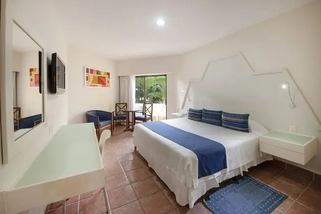 Superior Room, 1 King Bed, Non Smoking, Pool View