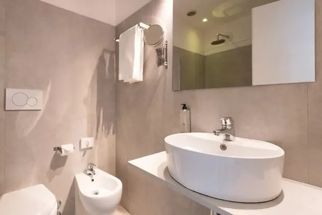 Premium Tek Büyük veya İki Ayrı Yataklı Oda