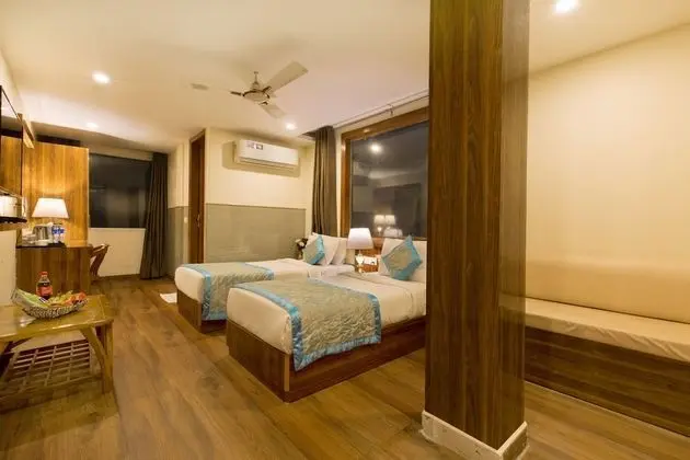 Deluxe Tek Büyük Yataklı Oda, 1 Çift Kişilik Yatak, Sigara İçilmez