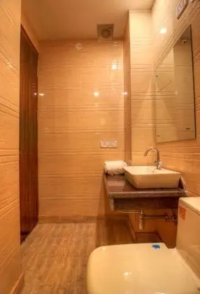 Deluxe Tek Büyük Yataklı Oda, 1 Çift Kişilik Yatak, Sigara İçilmez