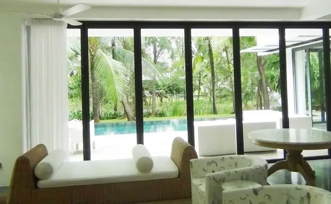 Deluxe Villa (must contact property before check in)