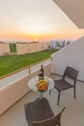 Deluxe Tek Büyük Yataklı Oda, Deniz Manzaralı